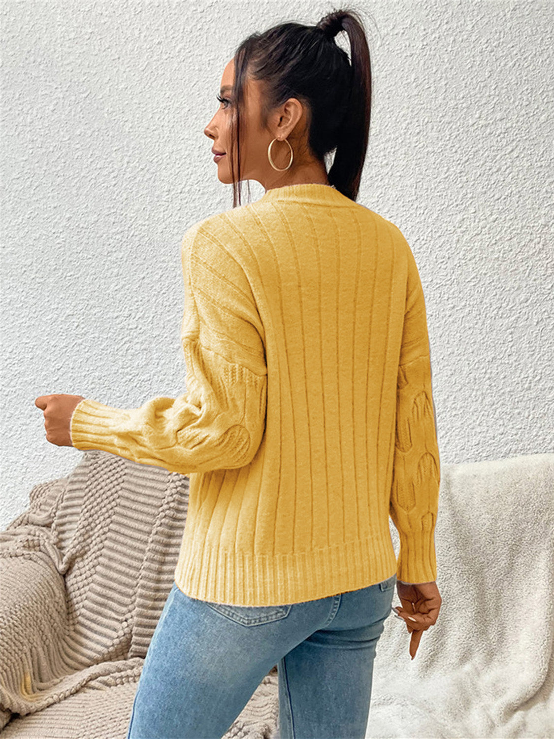 Round Neck Long Sleeve Sweater